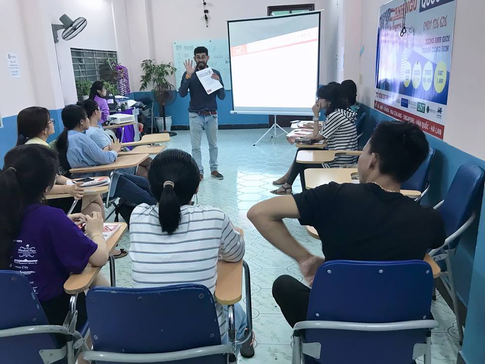 lop hoc ielts speaking