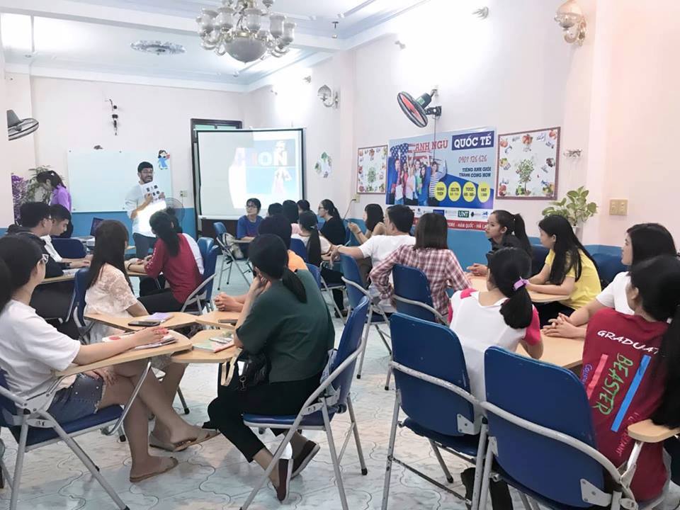lop hoc speaking tai da nang